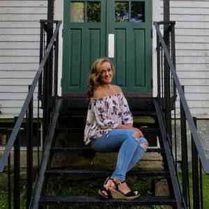 Meet your Posher, Ally